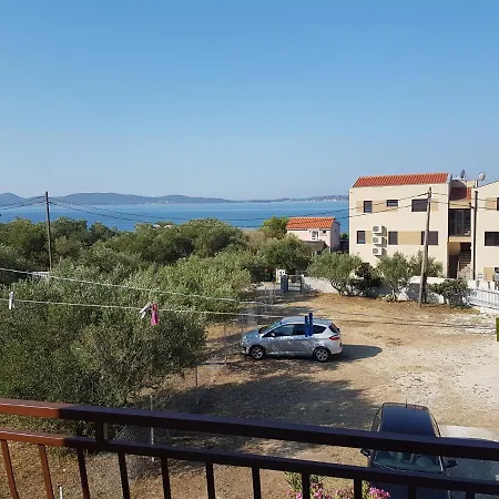 Apartments By The Sea Bibinje, Zadar - 5846 Bibinje